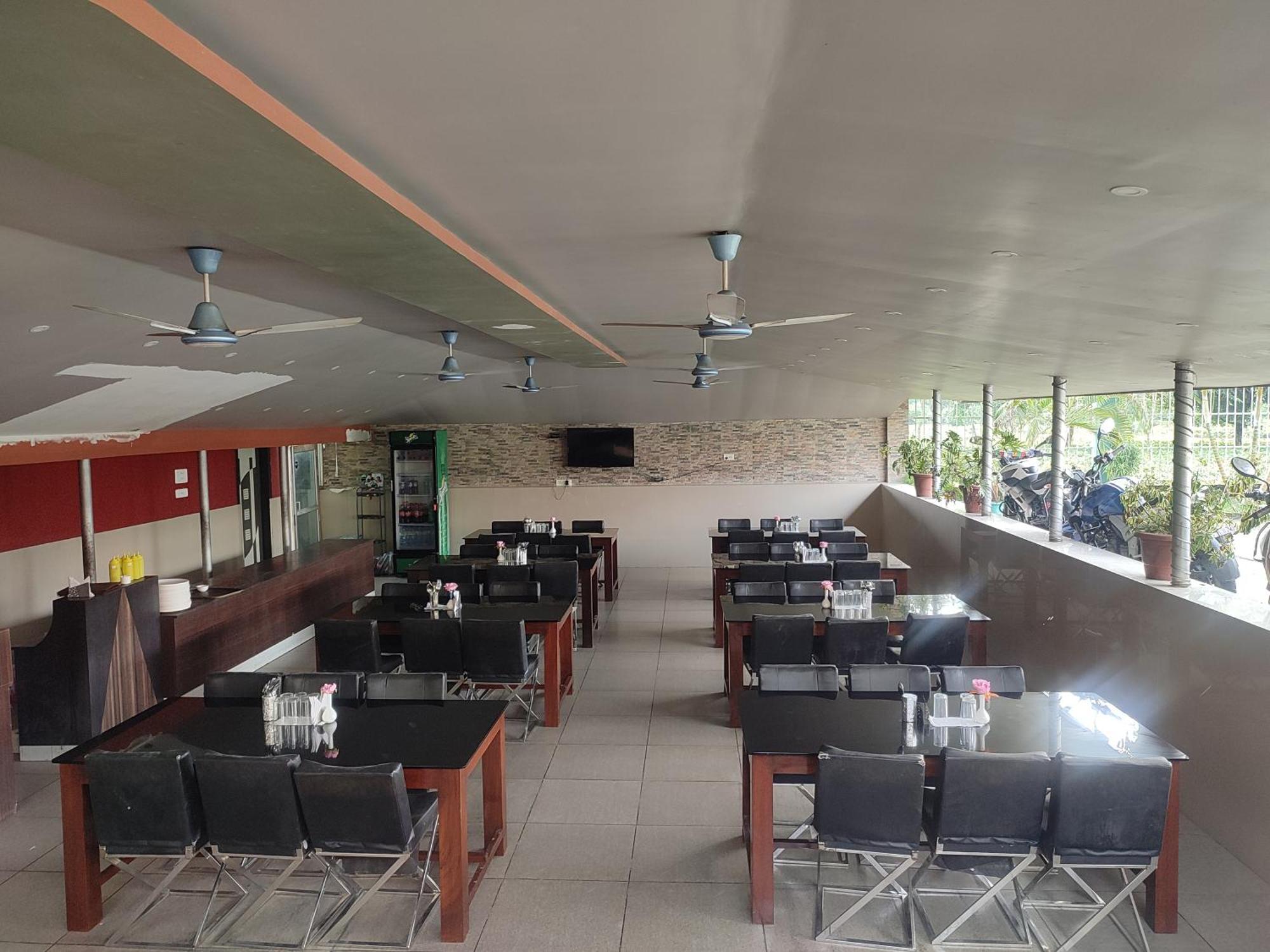 Maa Greenary View - A Holiday Resort Alipur Duar Exterior photo